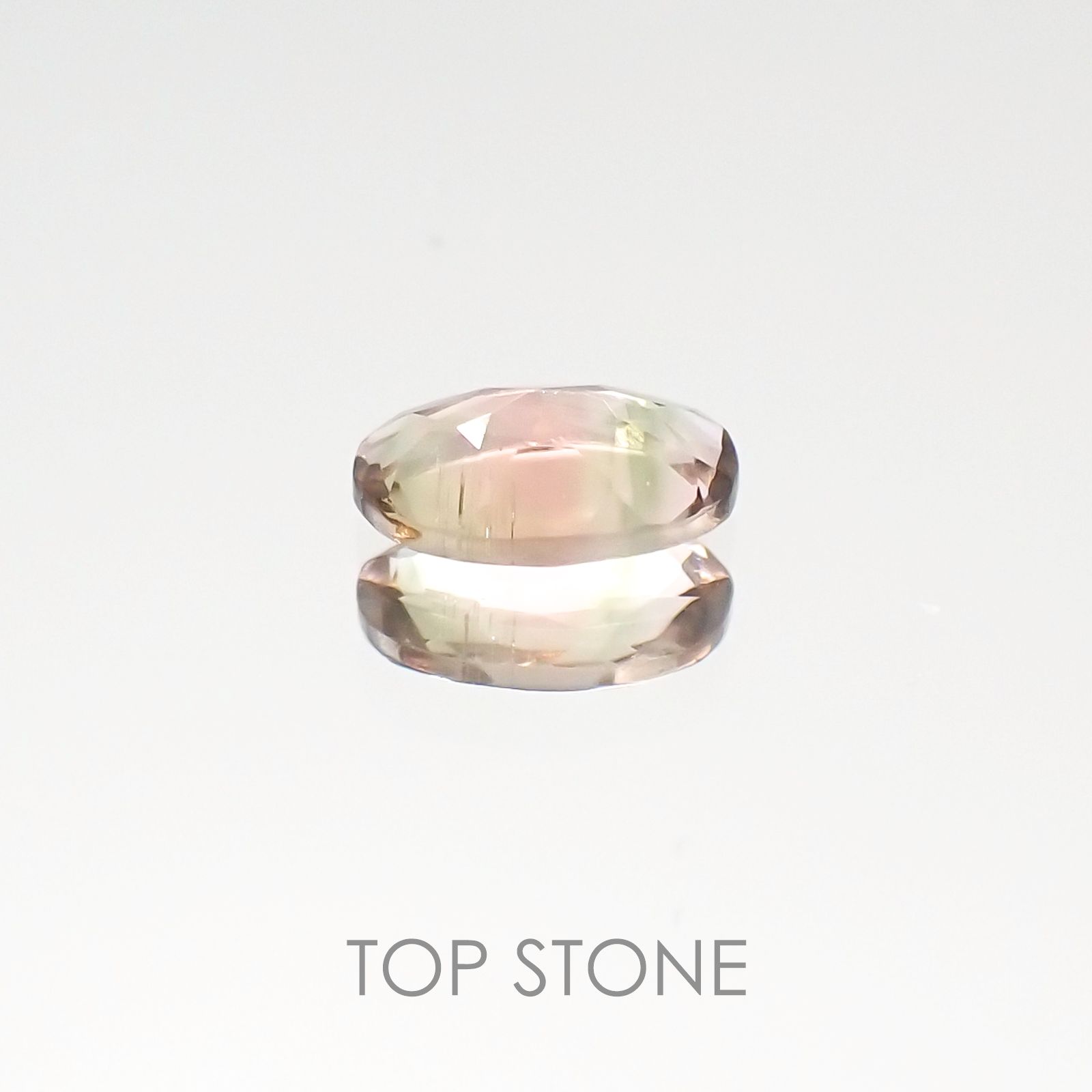 バイカラートルマリン ブラジル産 ルース 0.23ct[20107132]5.2×3.2mm前後