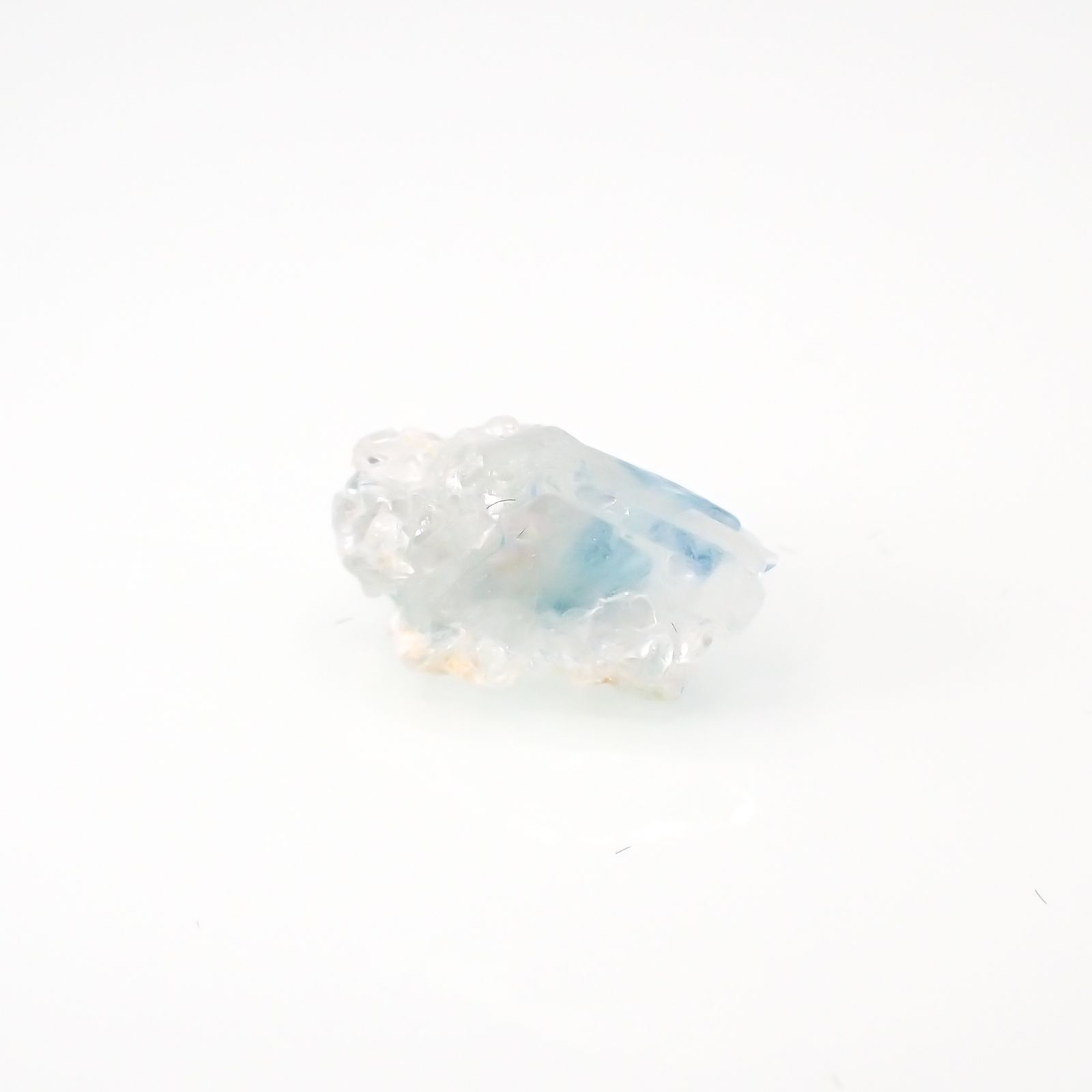 ユークレース 原石 ブラジル産 3.07ct[220515761]12.1x6.1mm前後