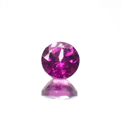 マラヤガーネット(宝石名ガーネット)タンザニア産 0.40ct 識別済[230823051]4x3.9mm前後