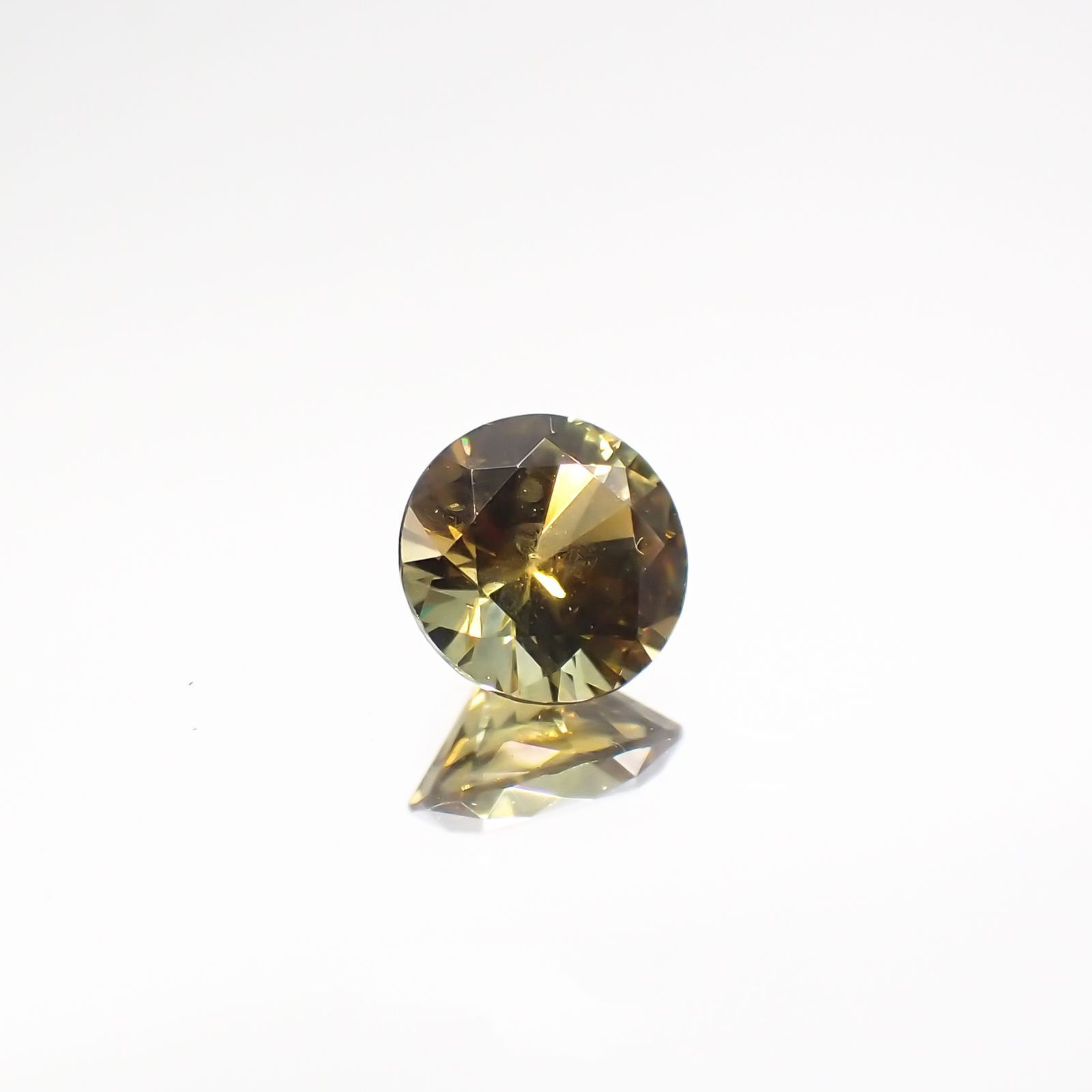 モンタナサファイア(宝石名サファイア) アメリカ・モンタナ州産 0.28ct 識別済[210712114]3.9×3.9mm前後