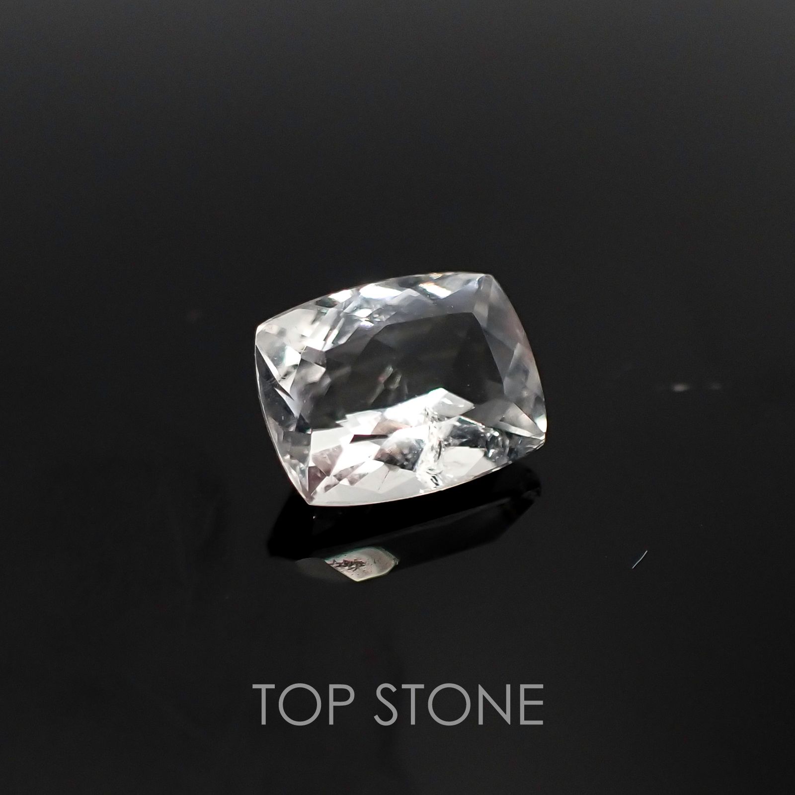 ハイアライトオパール メキシコ産 ルース 1.53ct[20106376]8.8×6.7mm前後