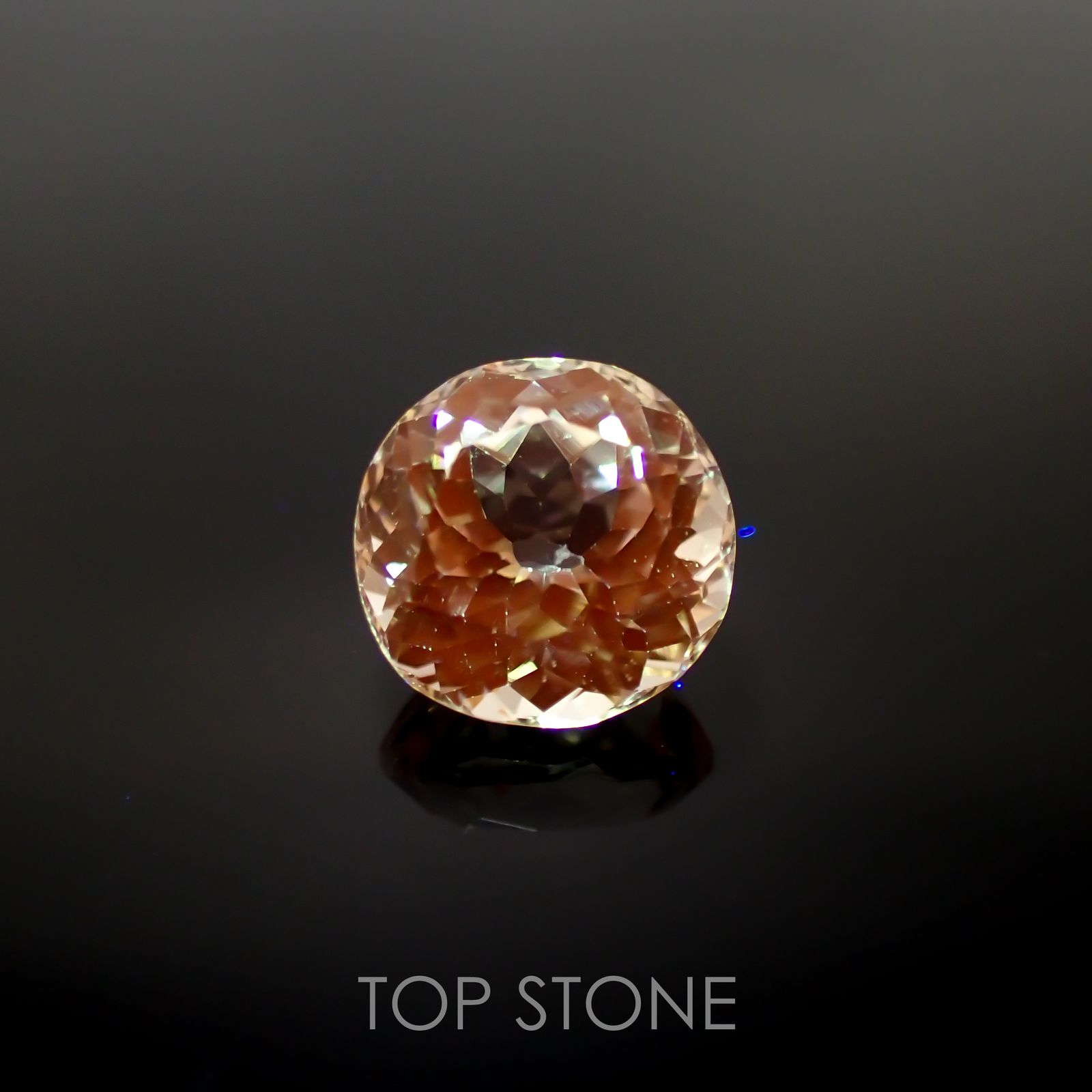 スポジュミン(宝石名スポジュミン)アフガニスタン産 4.71ct 識別済[211113704]10x9.7mm前後