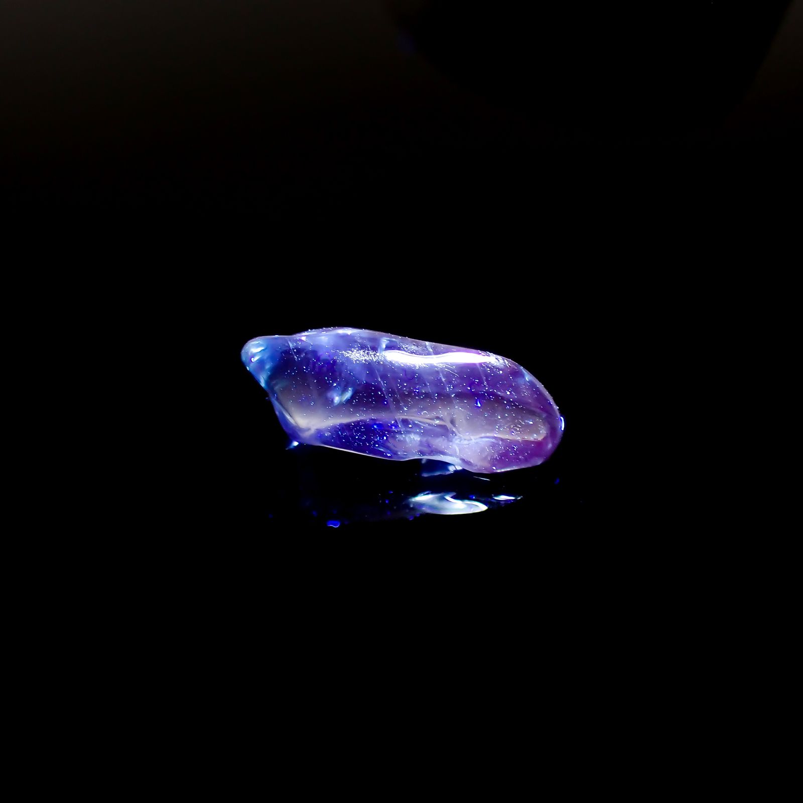◇フリーフォーム◇サファイア 非加熱 マダガスカル産 2.73ct[230722659]13.1x4.9mm前後