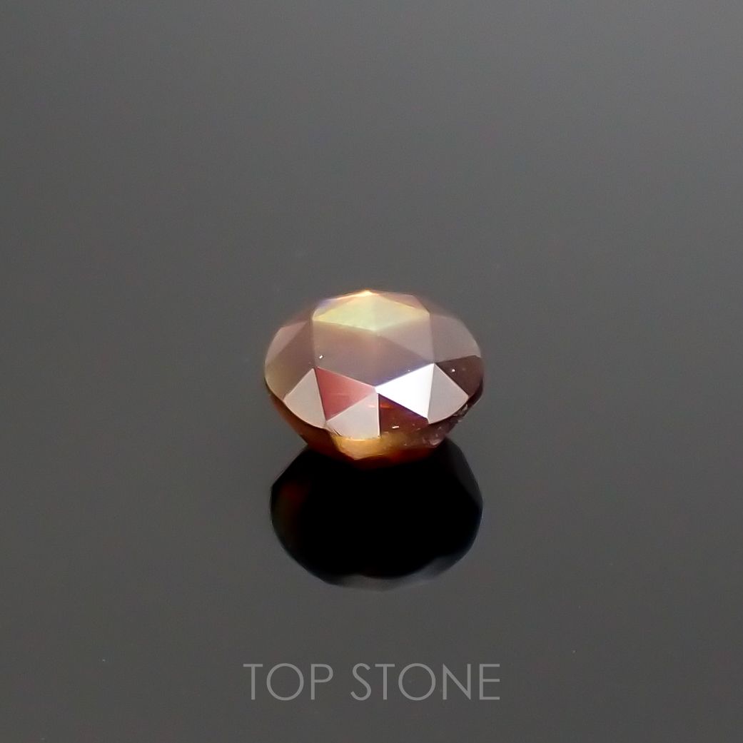 レインボーガーネット 日本・奈良県天川村産 2.44ct[220515984]7.3x7.2mm前後