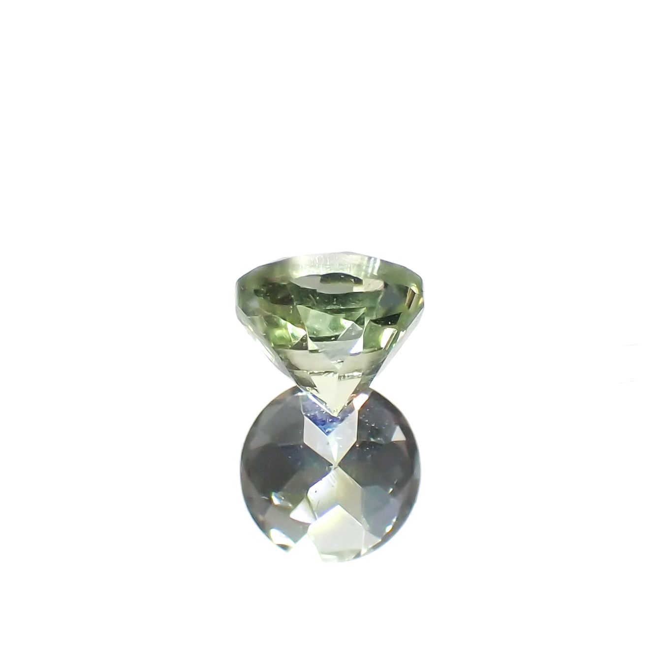 ミントガーネット タンザニア産 0.37ct[231023716]4x4mm前後