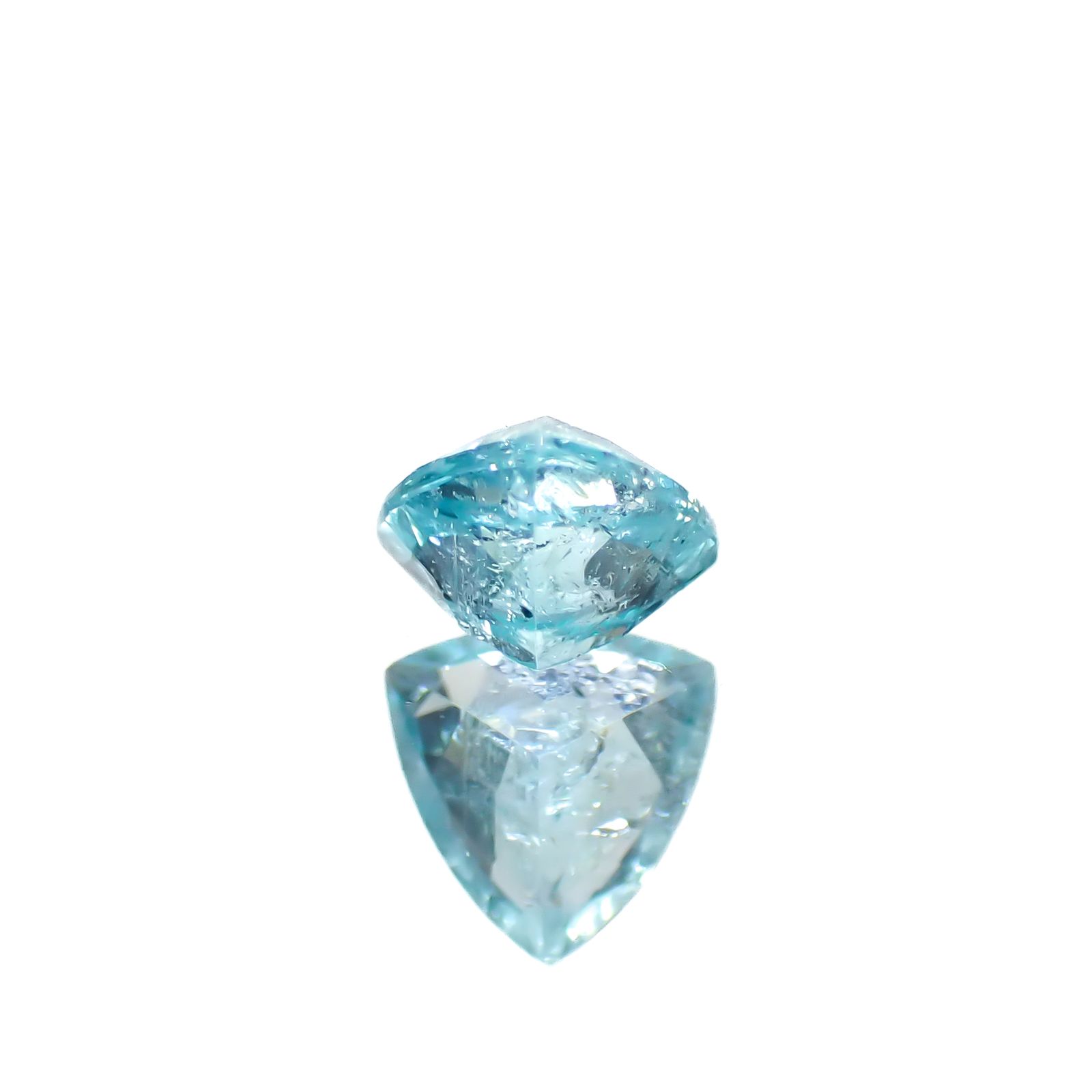 パライバトルマリン ブラジル・キントス鉱山産 0.27ct[240928724]4.3x4.3mm前後