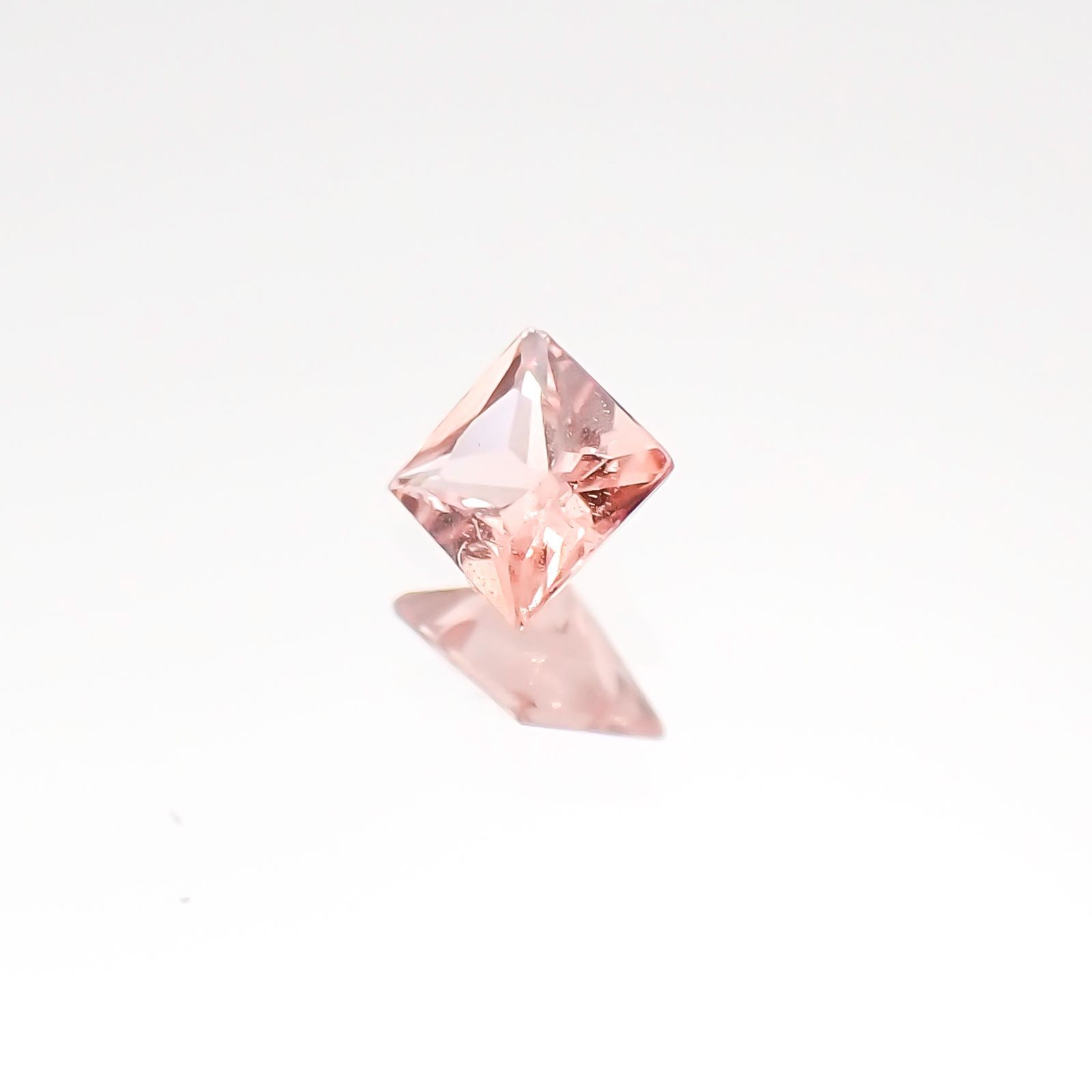 ◇プリンセスカット◇パパラチャサファイア ソーティング付き スリランカ産 ルース 0.095ct[20116959]2.61×2.56mm前後