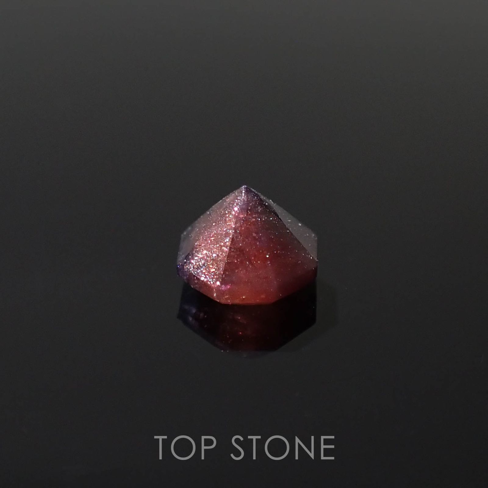 ◇オクタゴンカット◇ブラッドショットアイオライト インド産 0.99ct[230320941]6.1x6.1mm前後