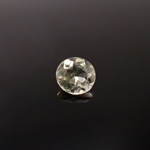 ブラジリアナイト(宝石名ブラジリアナイト)ブラジル産 識別済 0.55ct / 5.4x5.2mm前後 [260131494]