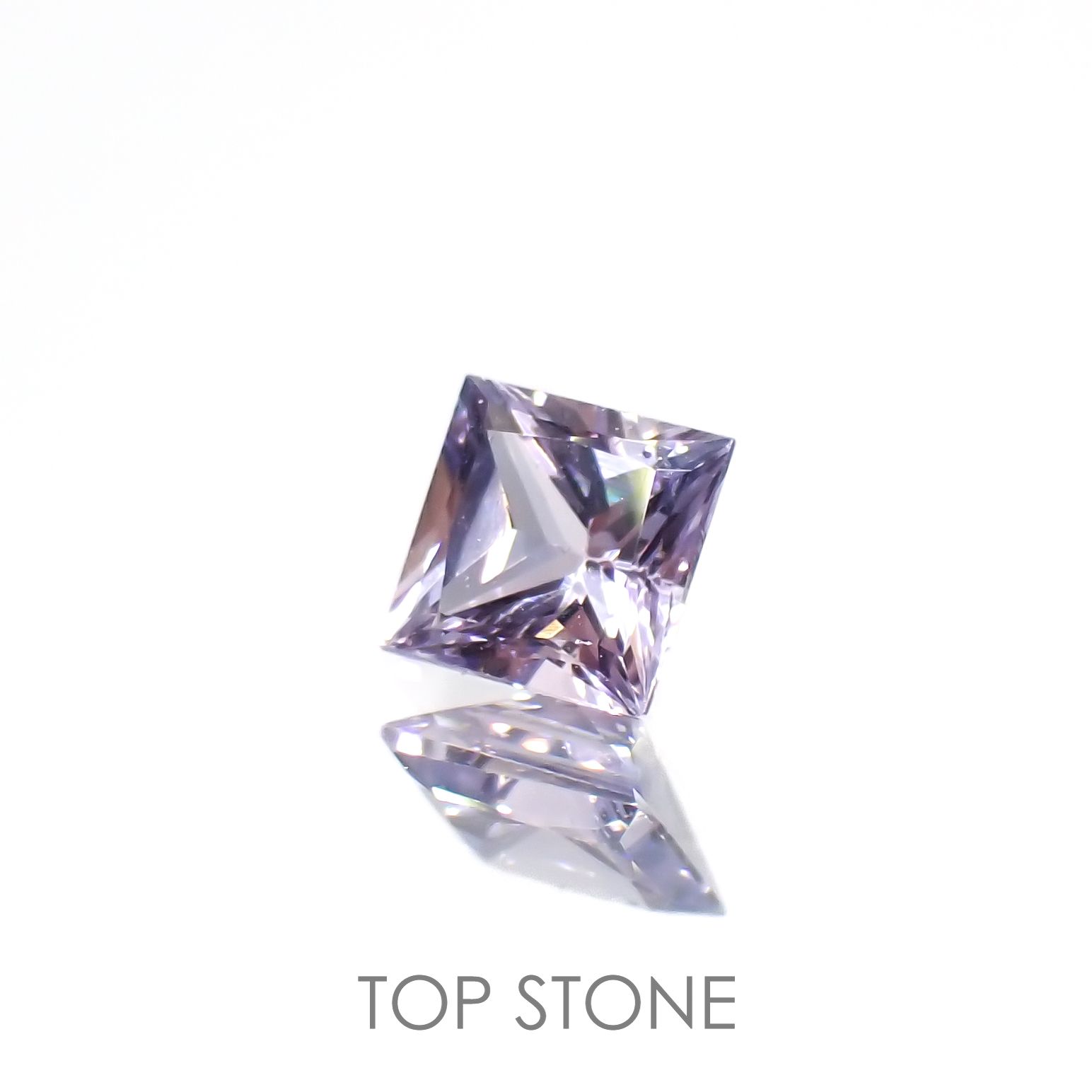 ◇プリンセスカット◇アイスラベンダーサファイア(宝石名サファイア)東アフリカ産 0.19ct 識別済[220817374]3.1x3mm前後