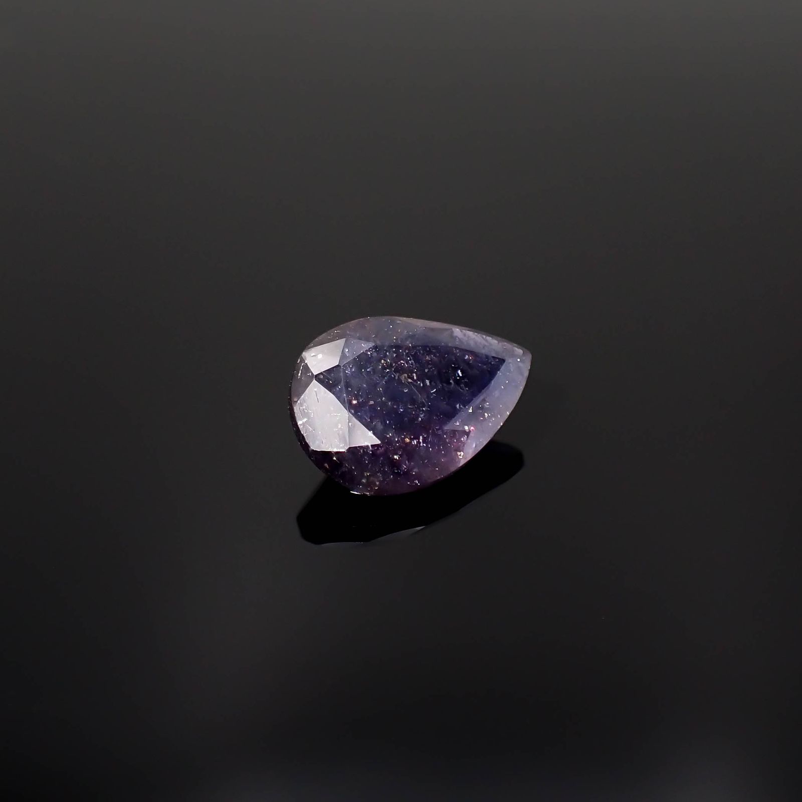 ブラッドショットアイオライト インド産 3.52ct[230321205]13.5x9.6mm前後