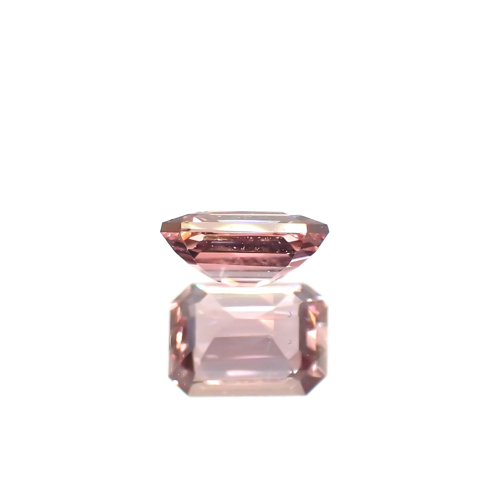 パパラチャサファイア非加熱(宝石名サファイア/別名パパラチャ・サファイア)スリランカ産 0.49ct GIA鑑付[231224697]5.1x3.9mm前後