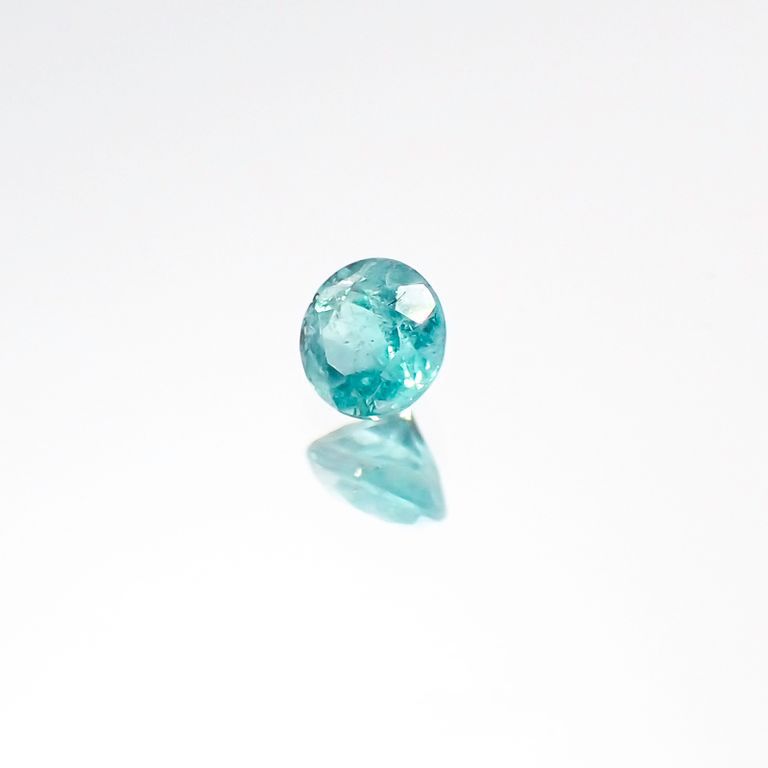 パライバトルマリン(宝石名トルマリン/別名パライバ・トルマリン) ブラジル・パライバ州バターリャ鉱山産 0.072ct 識別済[20096273]2.4×2.4mm前後