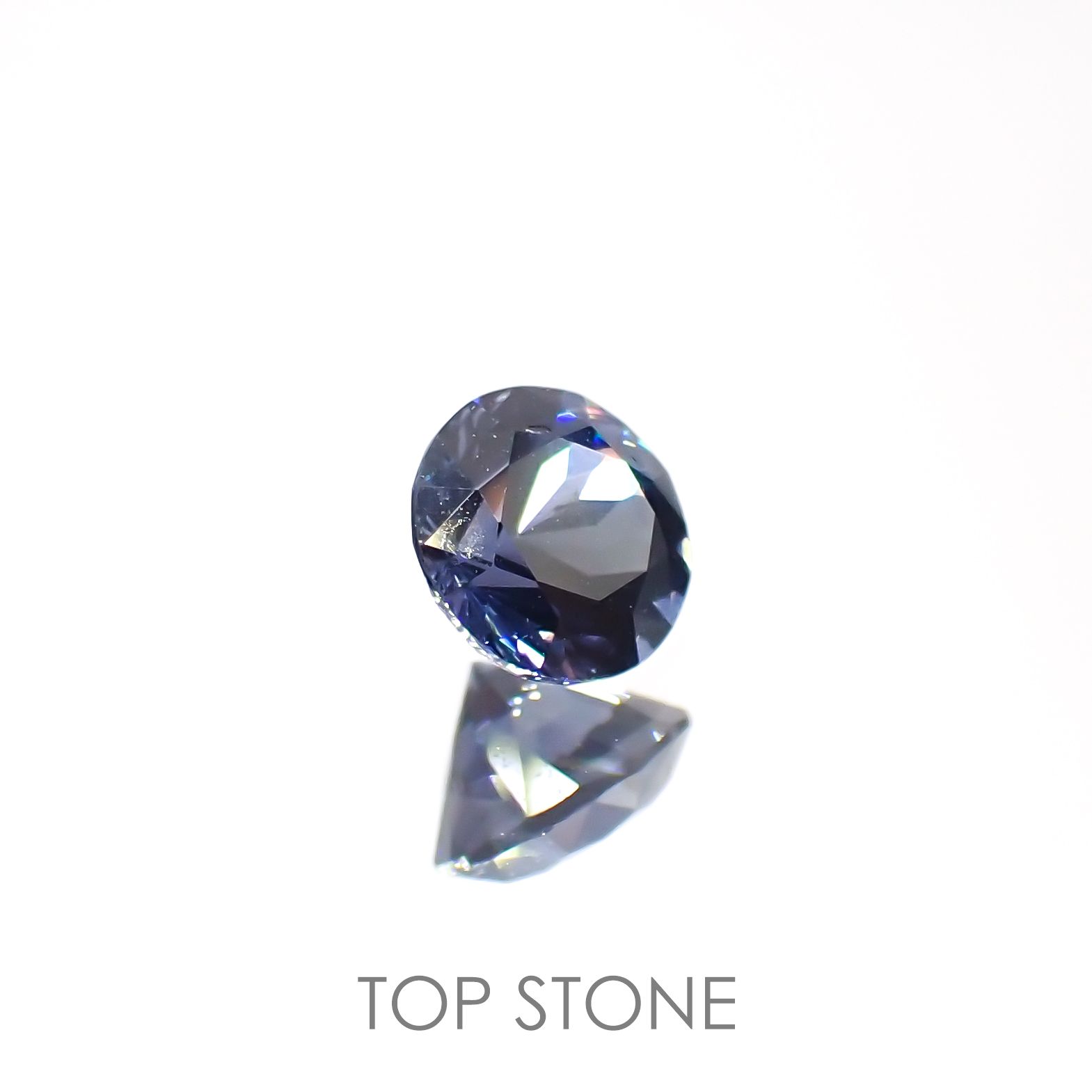 ブルーグレイッシュスピネル(宝石名スピネル)ビルマ/マダガスカル産 0.52ct 識別済[220516053]4.9x4.9mm前後