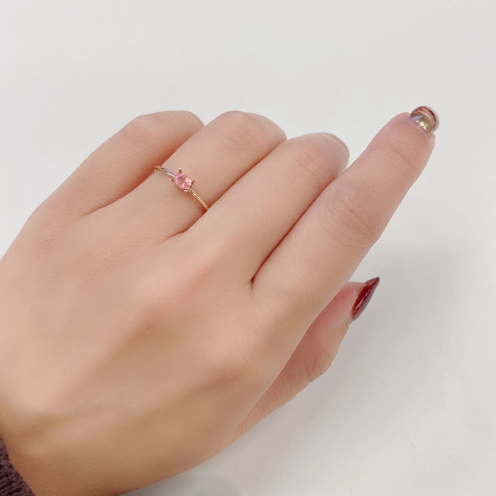 ペツォッタイト(ラズベリル)(宝石名ペツォッタイト) マダガスカル産 0.181ct ソ付(彩珠)[210711802]4×3mm前後