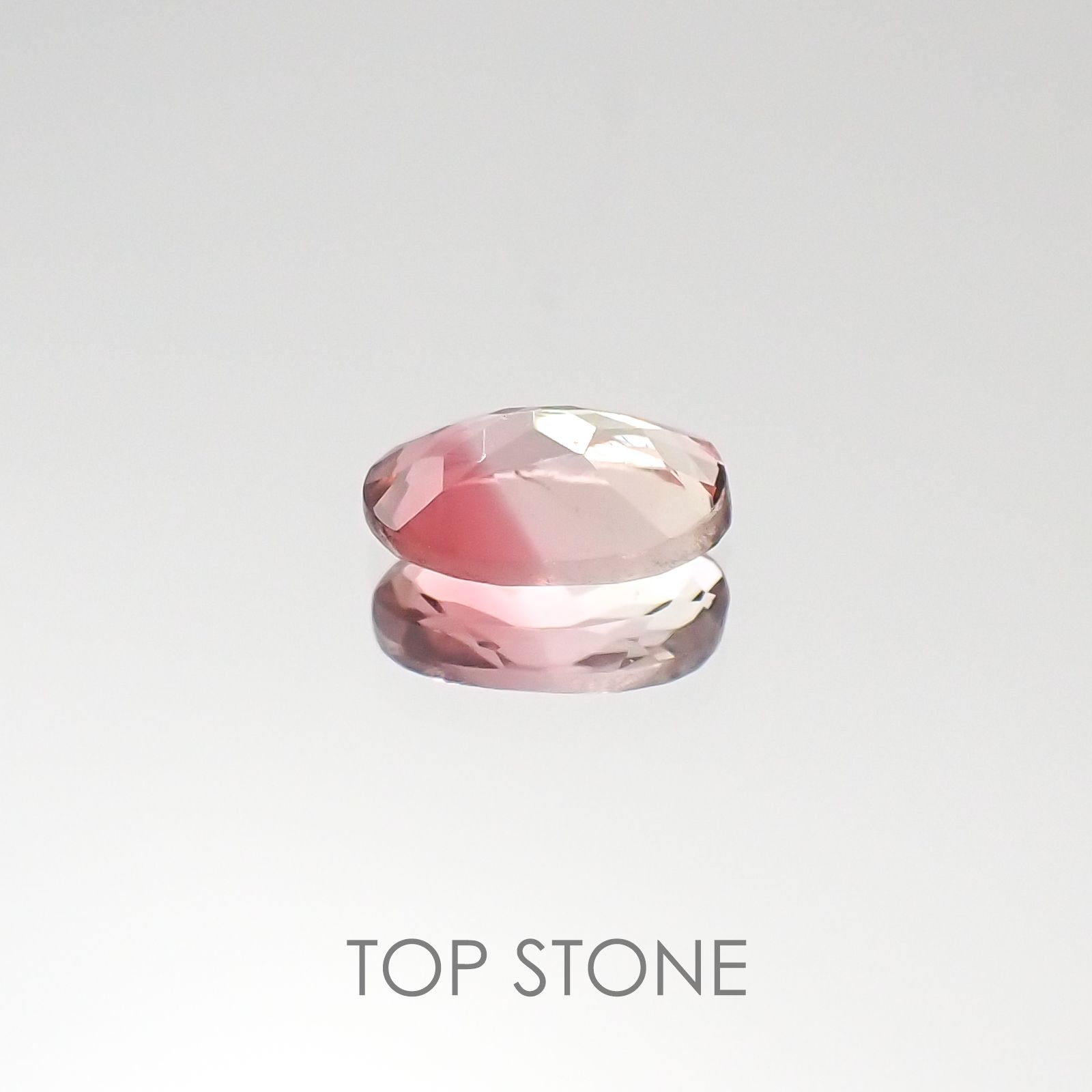バイカラートルマリン ブラジル産 ルース 0.44ct[20095671]6.3×4mm前後