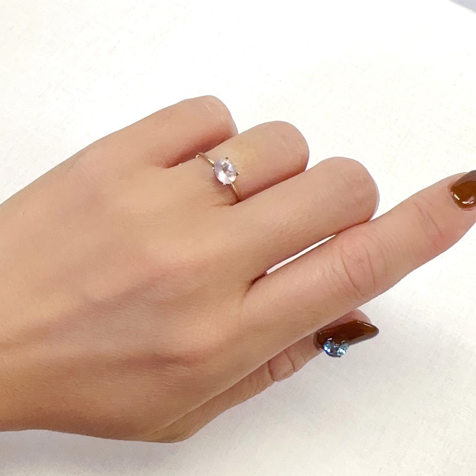 ローズクォーツ(宝石名ローズ・クォーツ)マダガスカル産 0.63ct 識別済[231023936]6.5x5.1mm前後