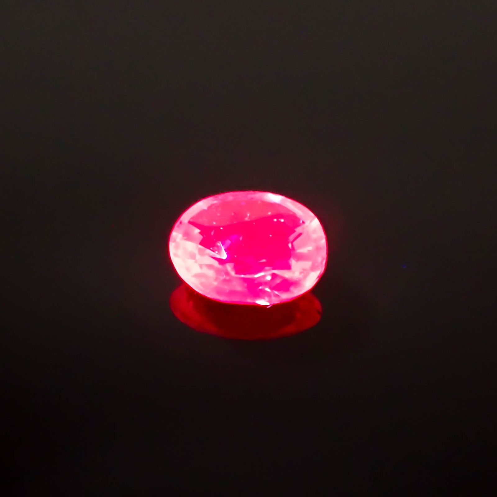 ルビー 非加熱 ビルマ産 0.35ct[240628060]4.8x3.9mm前後