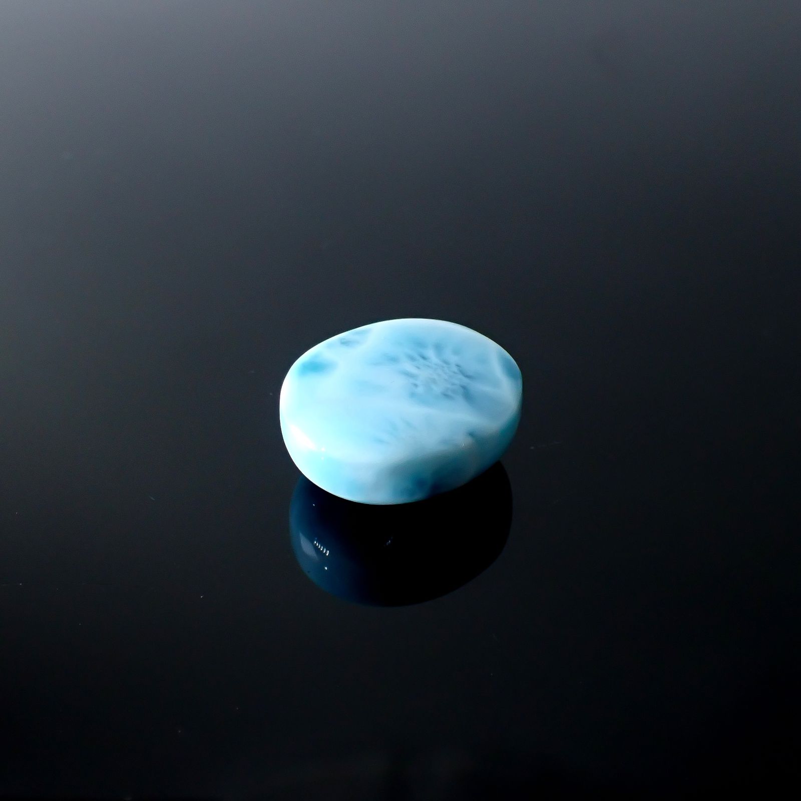 ラリマー ドミニカ共和国産 33.88ct / 21.3x18.3mm前後 [250630552]