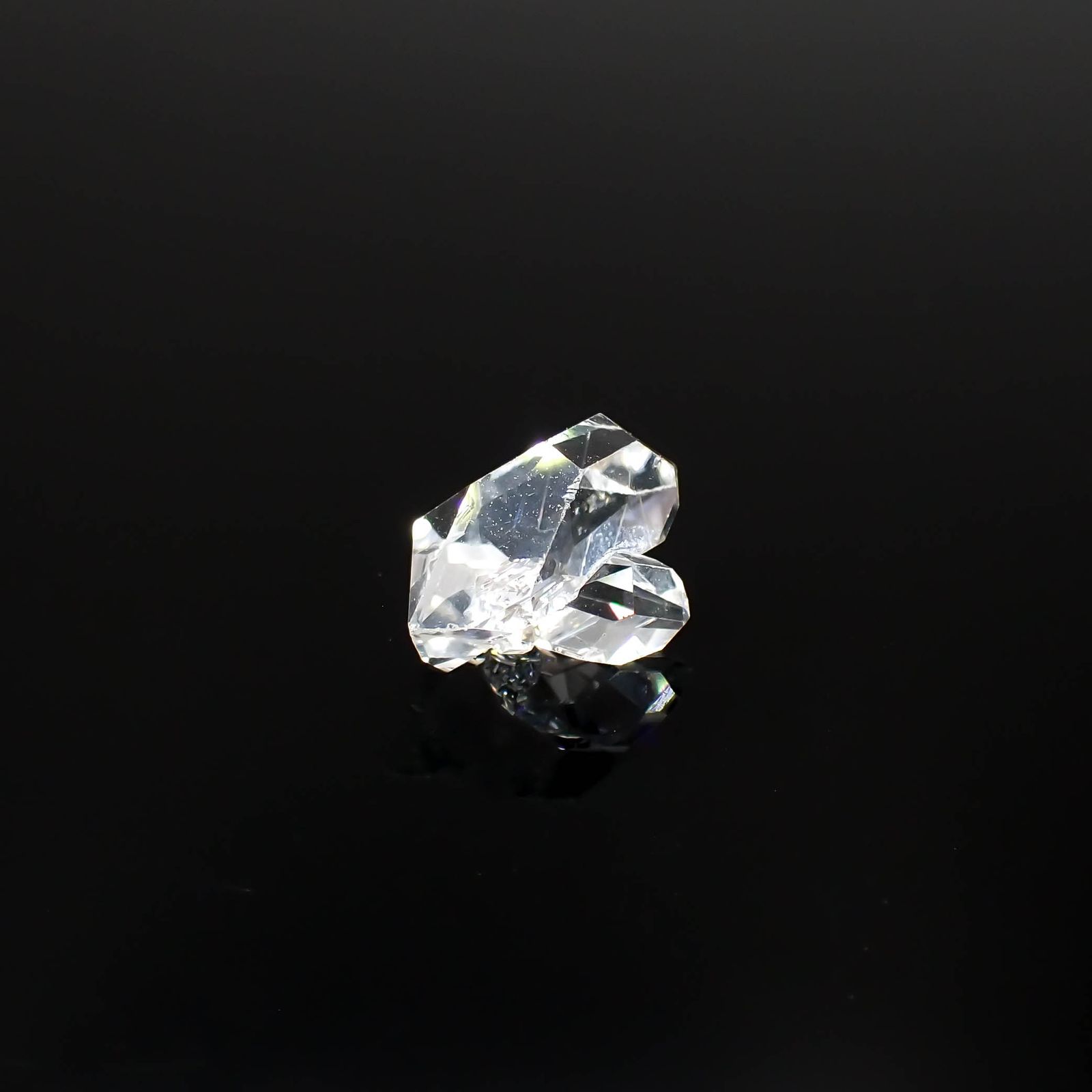 ハーキマーダイヤモンド 原石 アメリカ・ニューヨーク州産 2.91ct[231224857]11.2x8.2mm前後