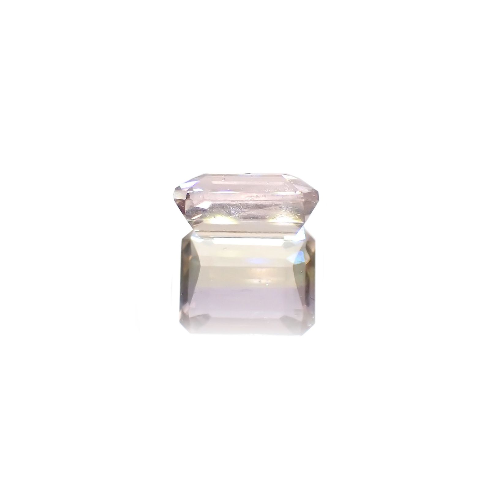 アメトリン ボリビア産 1.36ct [220114627]7.7x6.3mm前後
