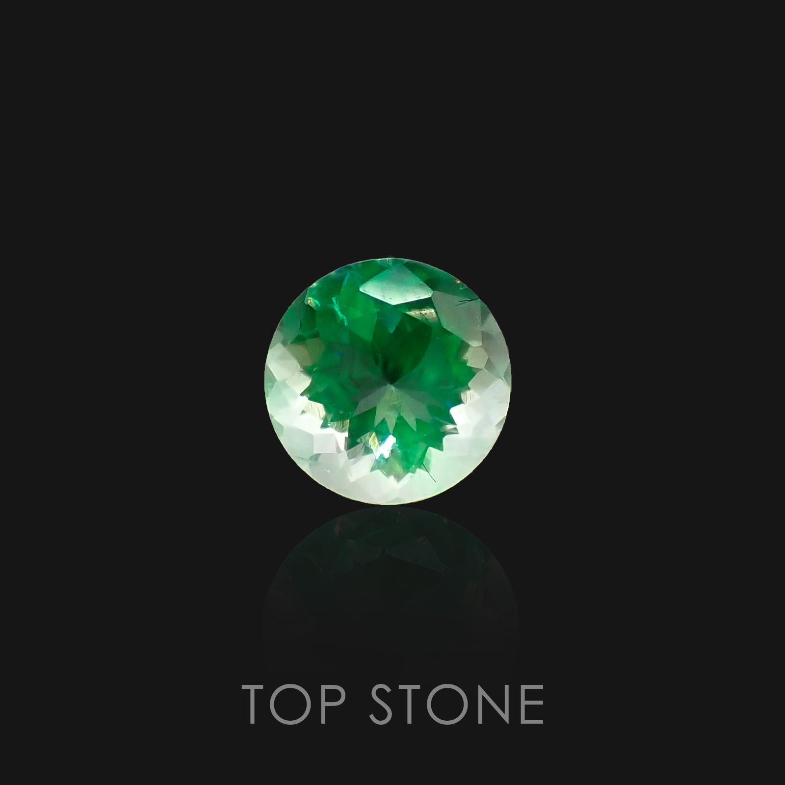 ハイアライトオパール メキシコ産 ルース 0.66ct[20095247]6.1×6.1mm前後