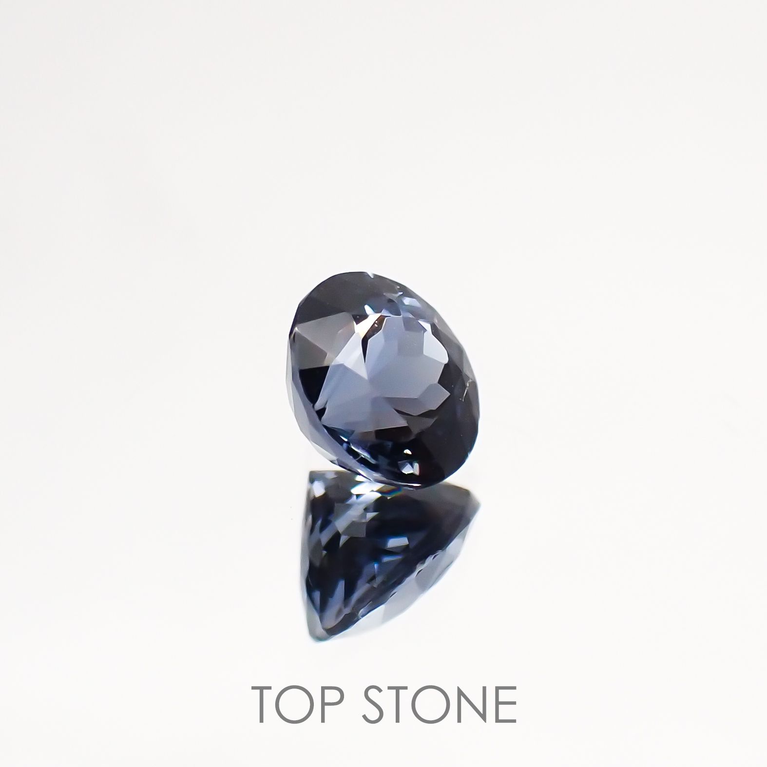 グレイッシュブルースピネル ビルマ産 ルース 0.58ct[210811123]4.8×4.8mm前後