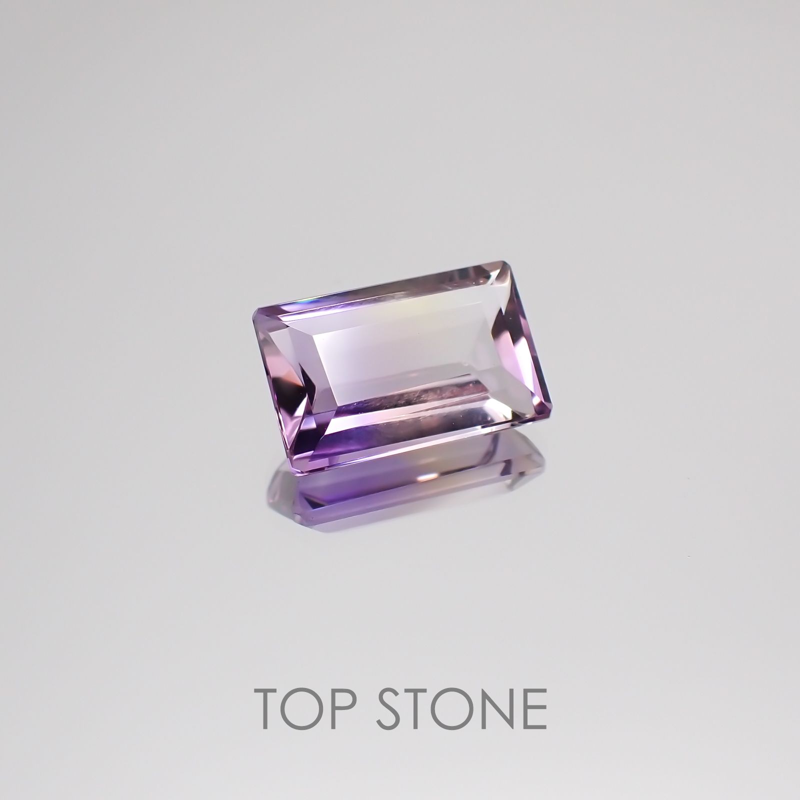 アワーグラスアメジスト モロッコ産 ルース 4.44ct[21018583]13×8.2mm前後
