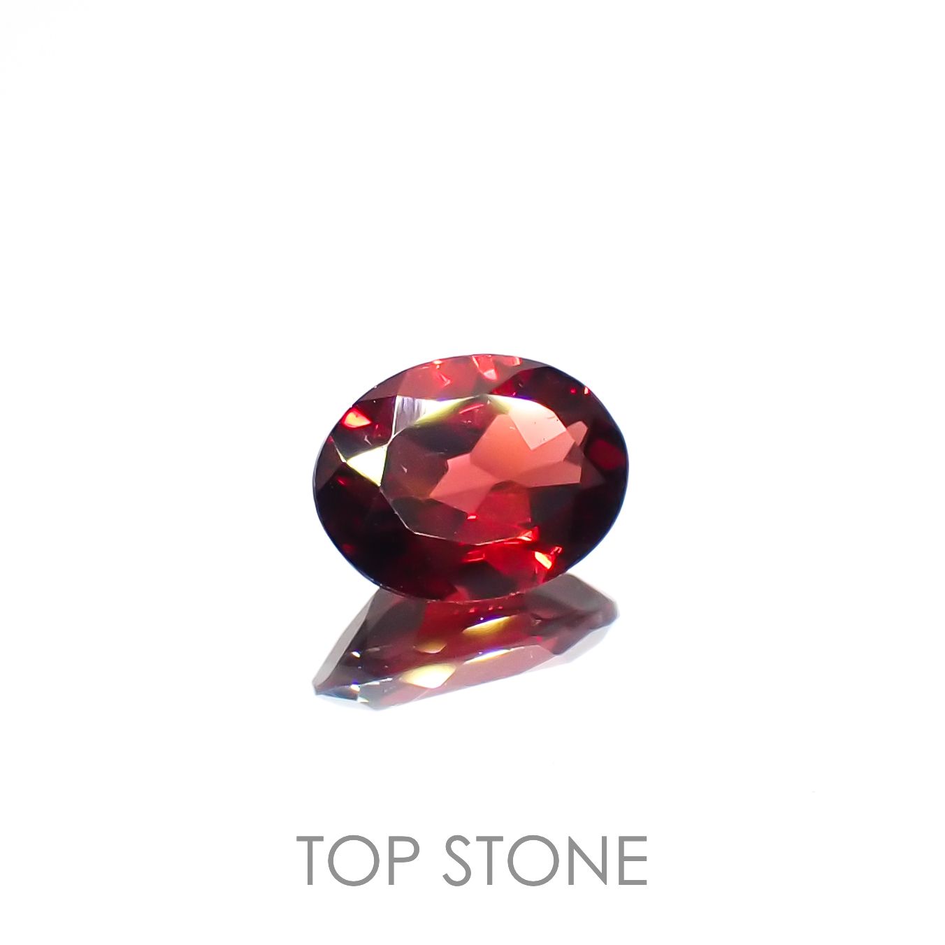 パイラルスパイトガーネット モザンビーク産 1.42ct[230119841]8.1x6.1mm前後