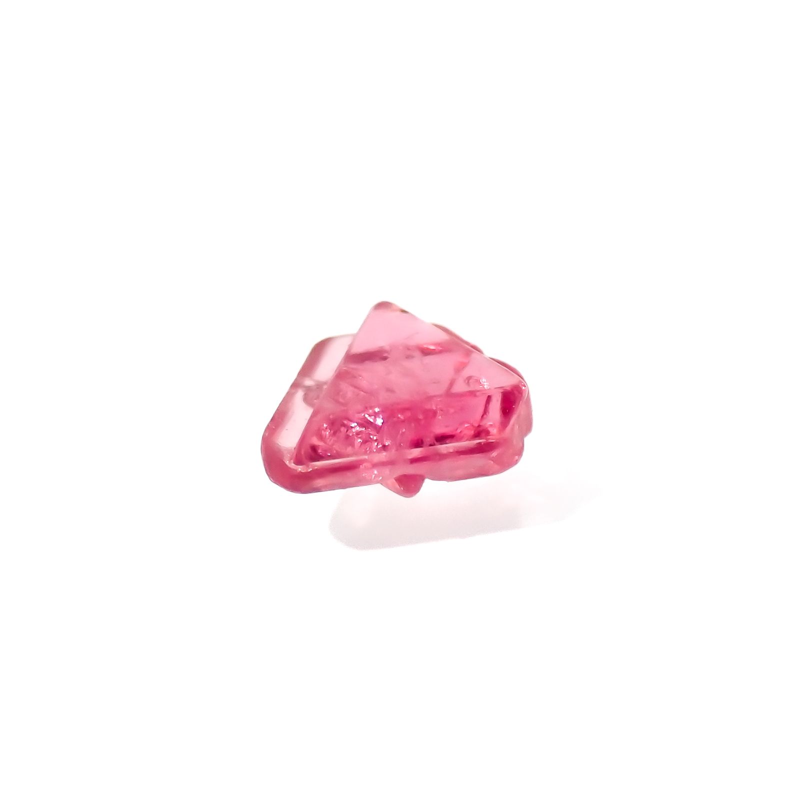 ツインクリスタルスピネル(スピネル式双晶）原石 ビルマ産 0.11ct[231124061]3.3x3mm前後