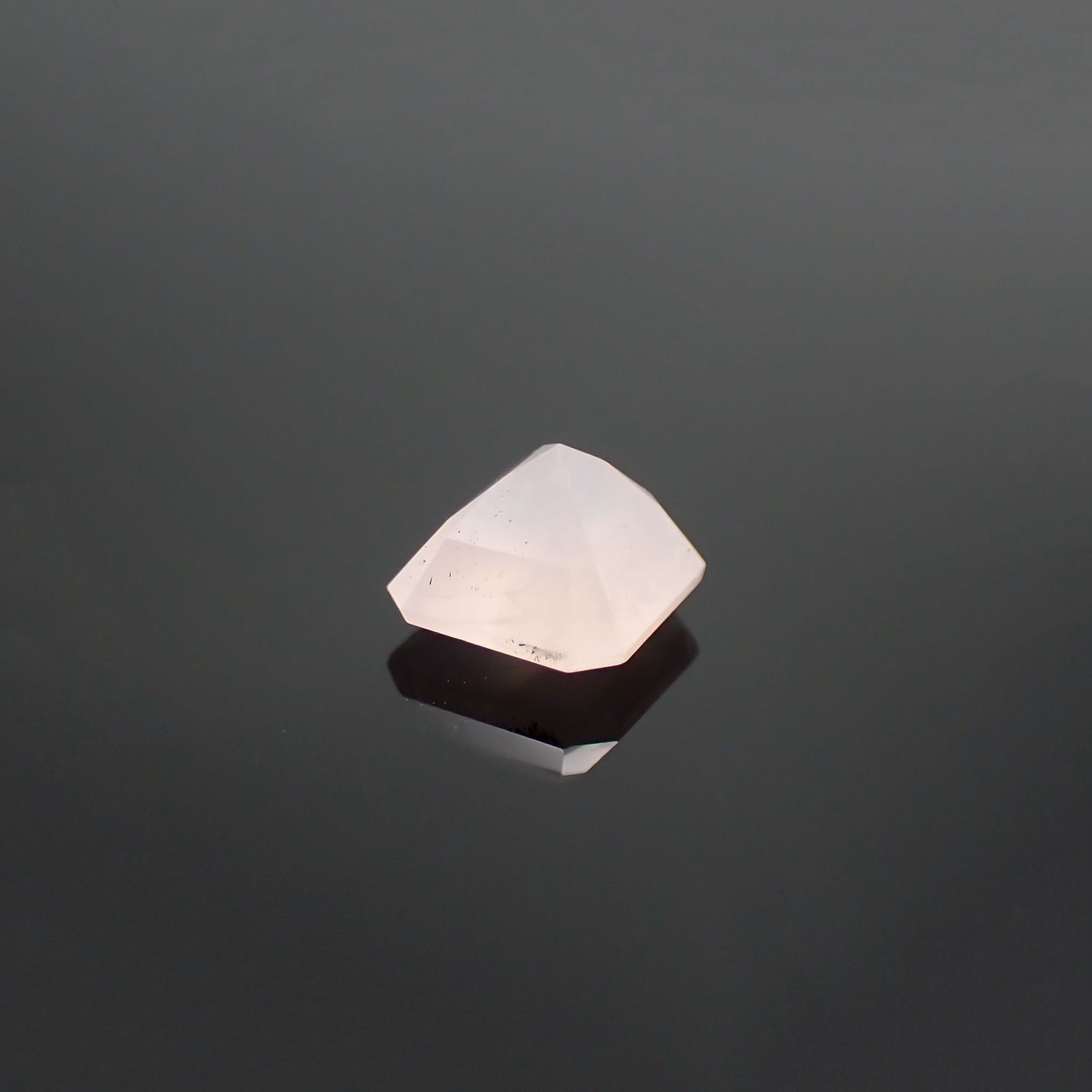 ピンクスミソナイト(宝石名ピンク・スミソナイト) メキシコ産 1.06ct 識別済[210812443]5.3×5.2mm前後