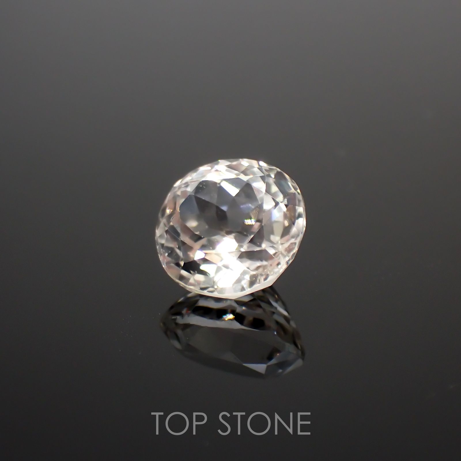 スポジュミン(宝石名スポジュミン)アフガニスタン産 4.71ct 識別済[211113704]10x9.7mm前後