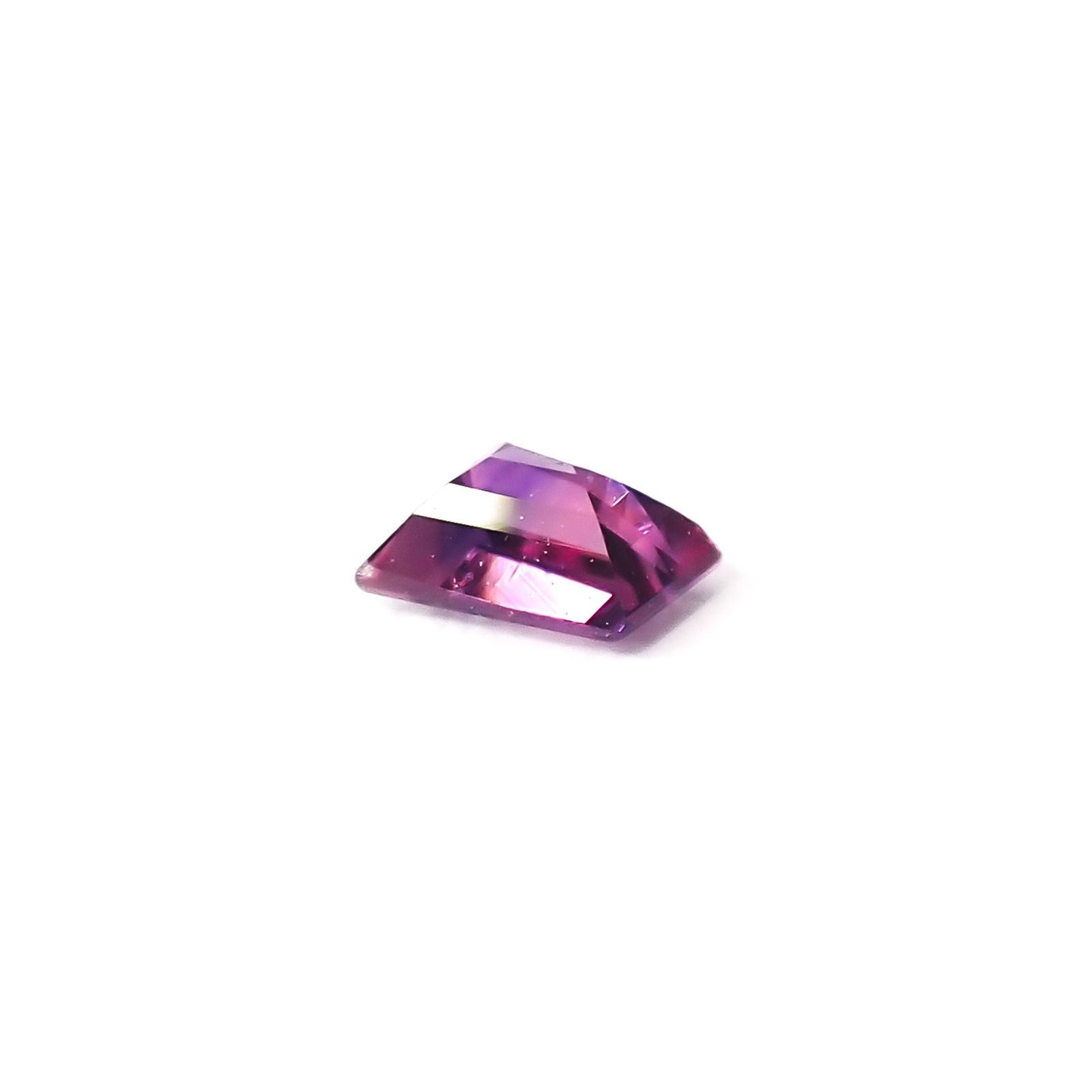 ウィンザーサファイア タンザニア・ウィンザー産 0.19ct / 3.5x3mm前後 [260532129]