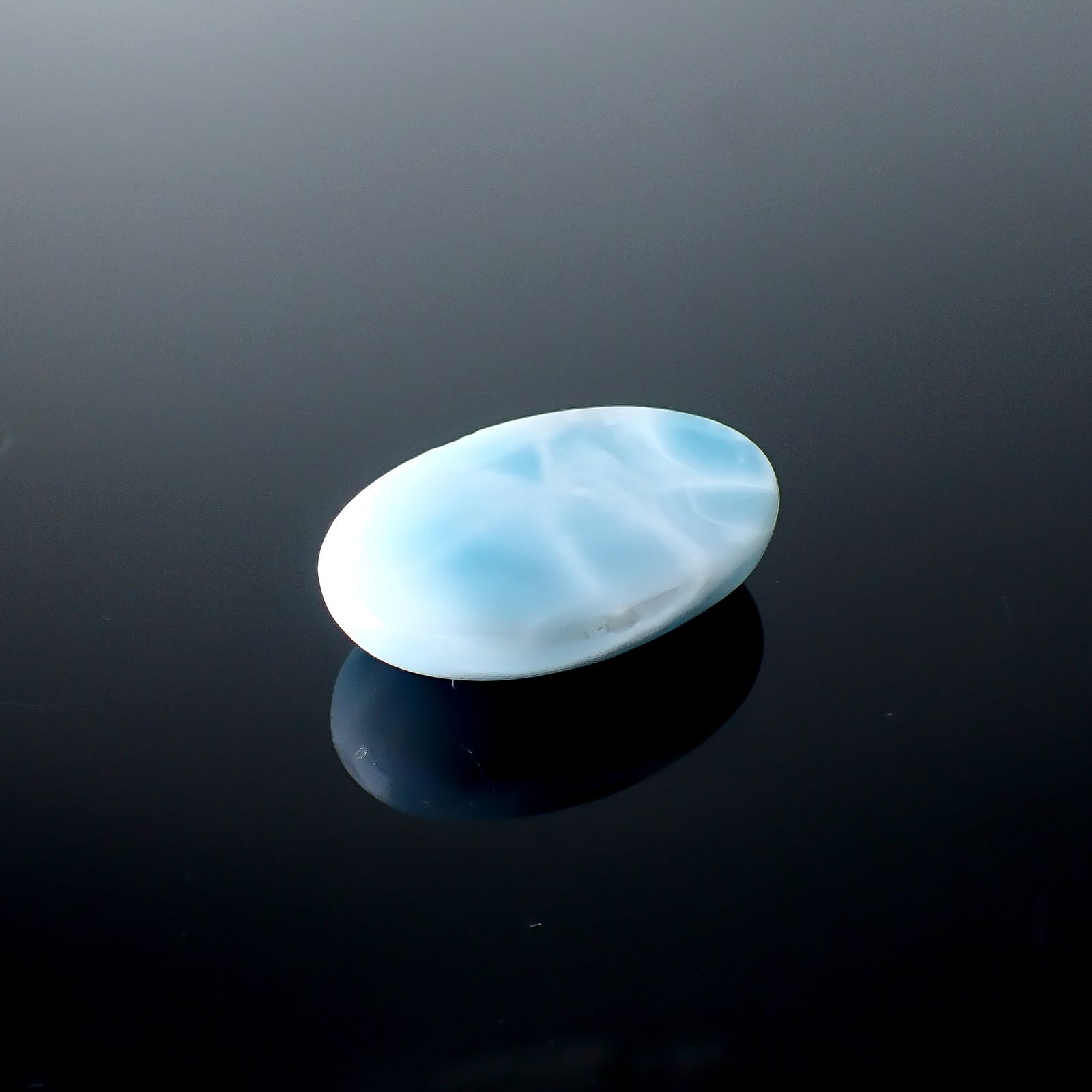 ラリマー ドミニカ共和国産 66.18ct / 36.6x25.3mm前後 [250630554]