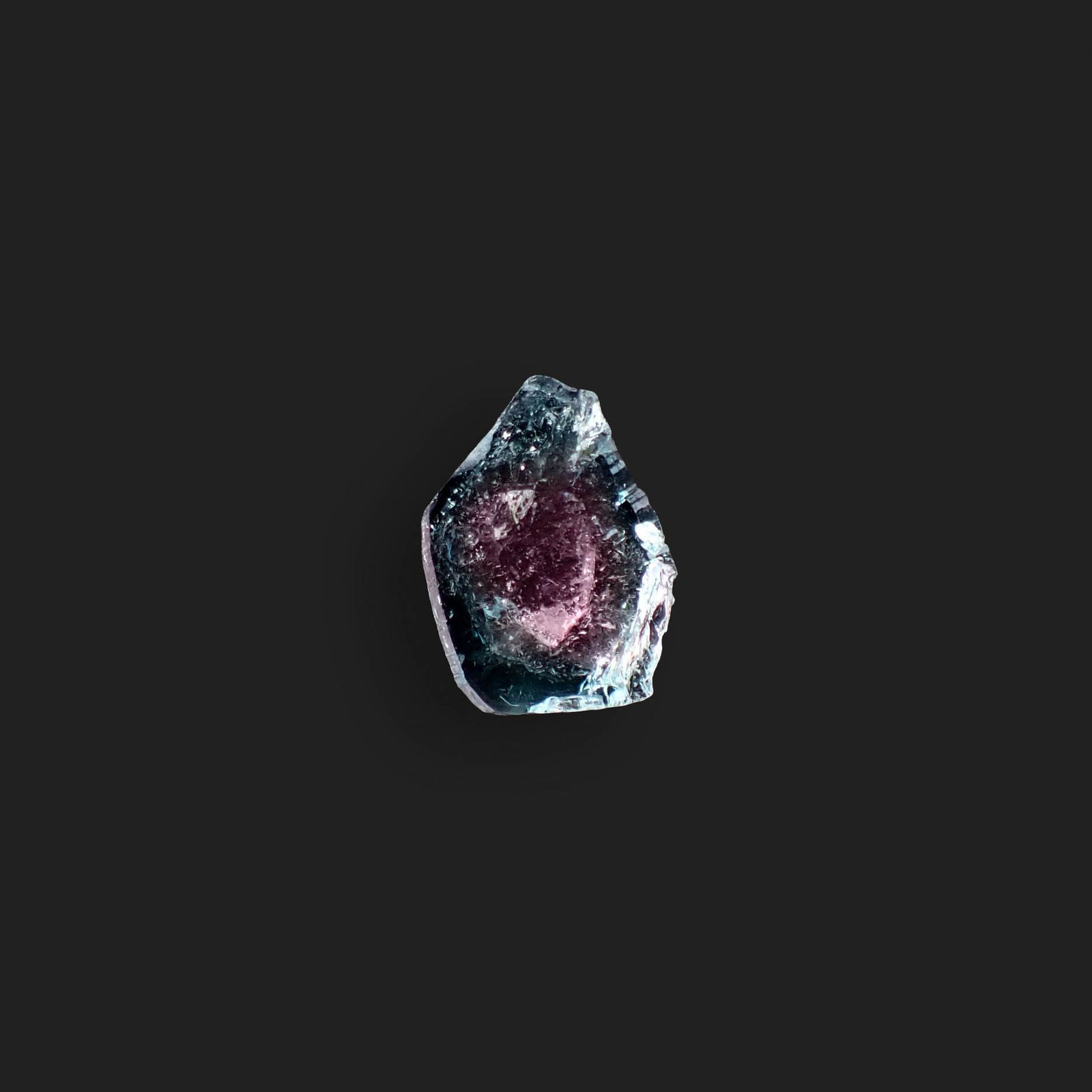 ウォーターメロントルマリン 原石スライス アフガニスタン産 3.37ct [250430211]11.4x8.3mm前後