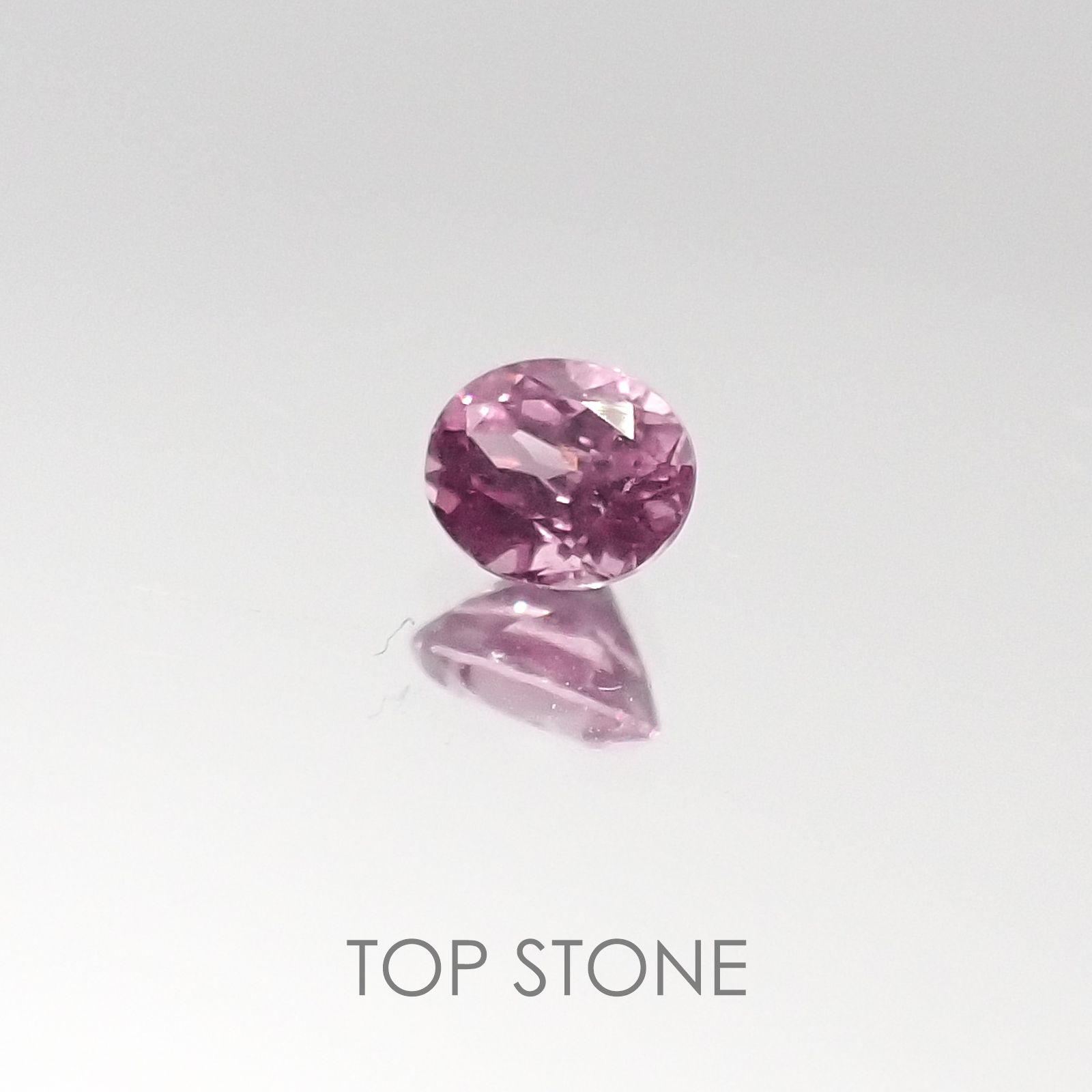 カラーチェンジマラヤガーネット (パイロープ/スペサタイト) タンザニア産 ルース 0.22ct[20095133]3.8×3.1mm前後