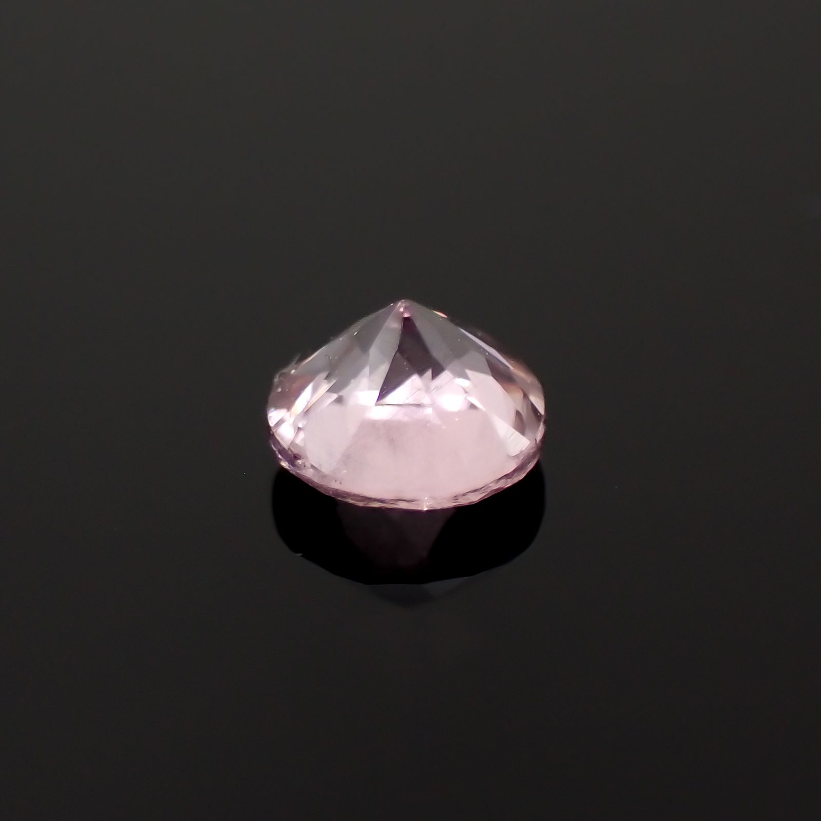 ドラゴンガーネット タンザニア産 0.35ct[230421449]4x4mm前後
