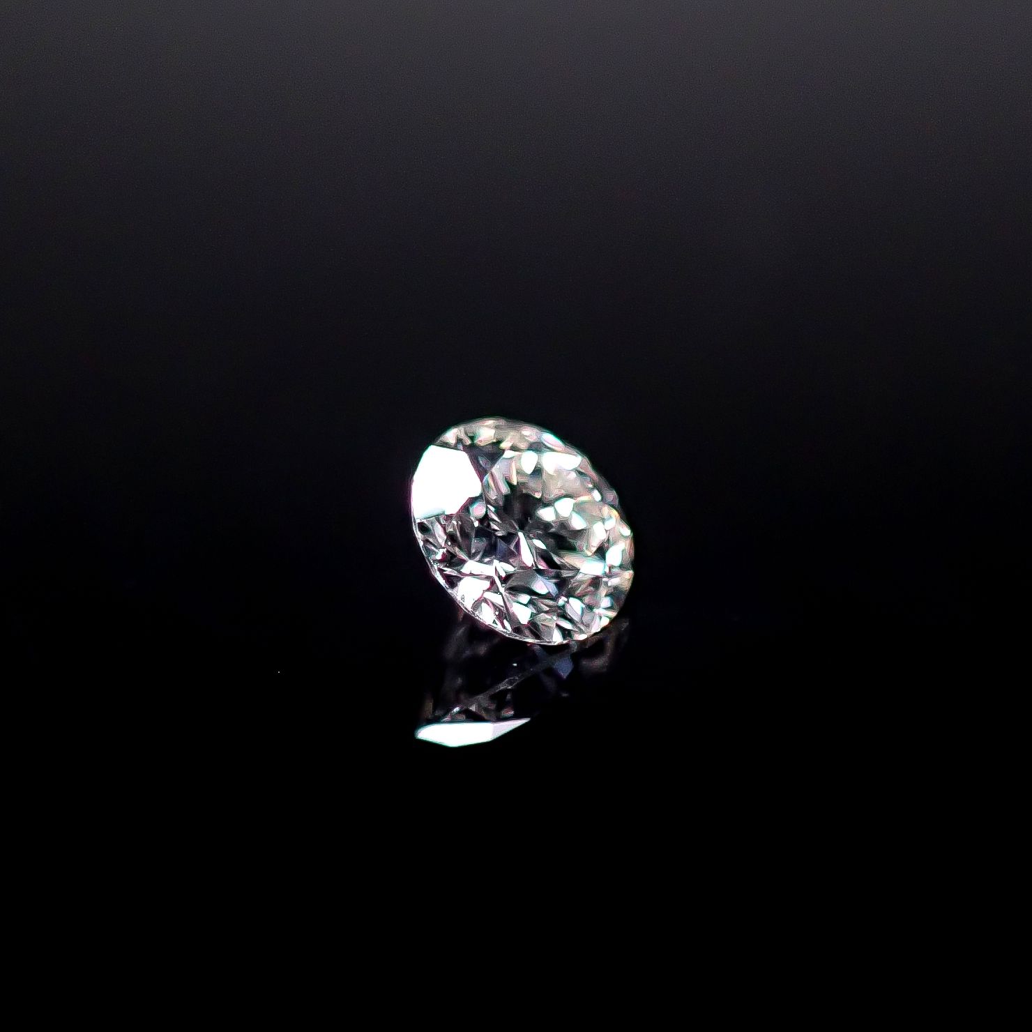 ダイヤモンド SI1-VS ハート&キューピッド 0.046ct / 2.3x2.3mm前後 [251031182]