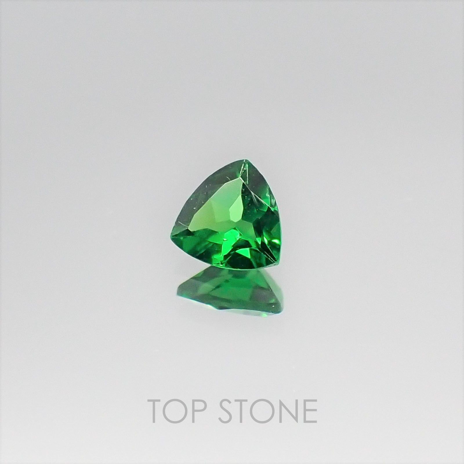 ツァボライト タンザニア産 ルース 0.26ct[20073744]4.2×4.2mm前後