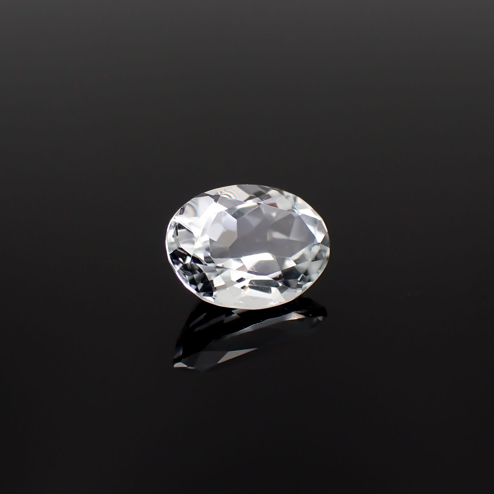 ゴッシェナイト パキスタン・ヒマラヤ産 1.01ct[230421832]7.7x5.8mm前後