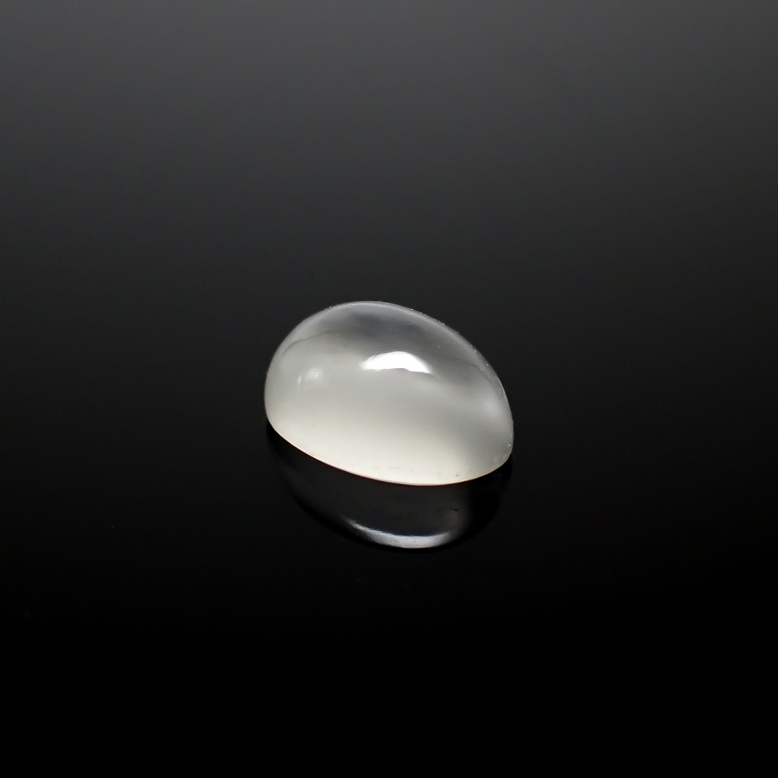 ムーンストーンキャッツアイ インド産 0.89ct[240527747]7.1x5mm前後