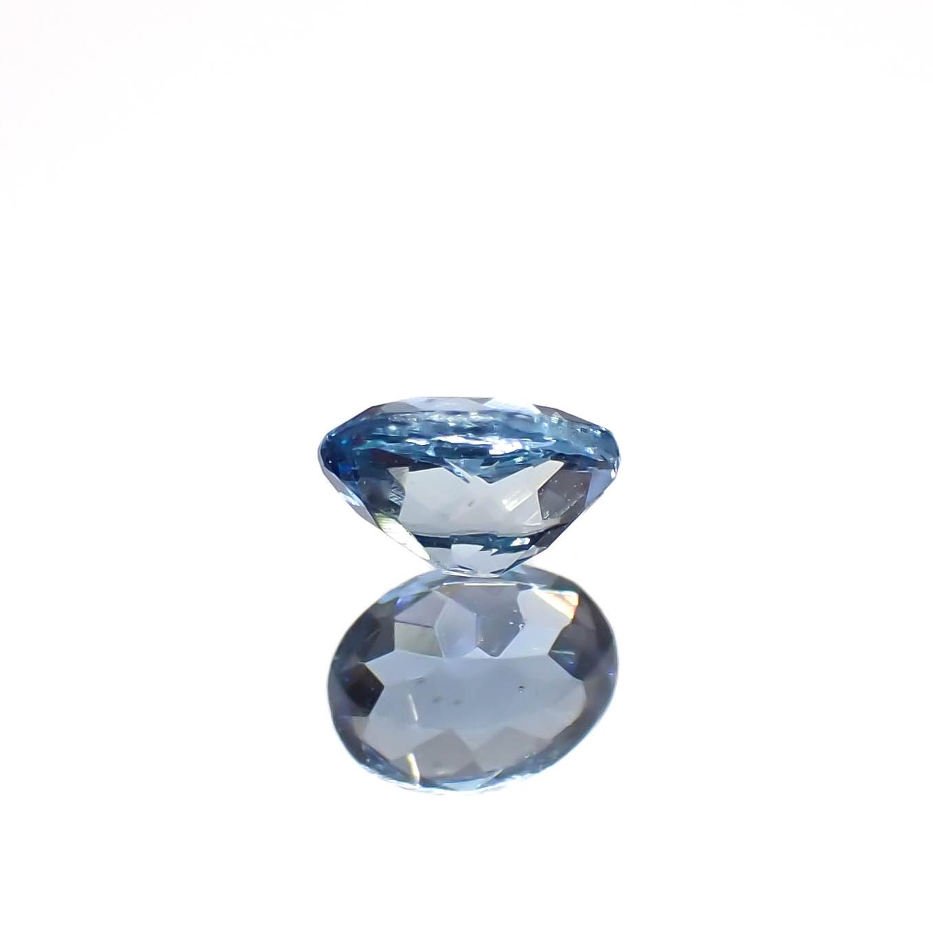 サンタマリアアクアマリン ブラジル産 0.17ct[240225993]4x3mm前後