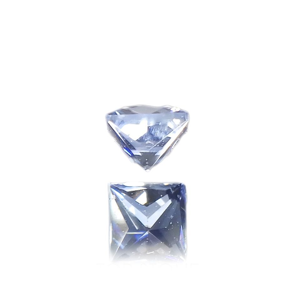 ◇プリンセスカット◇ベニトアイト アメリカ・カリフォルニア州産 0.063ct [221118976]2.1x2.1mm前後