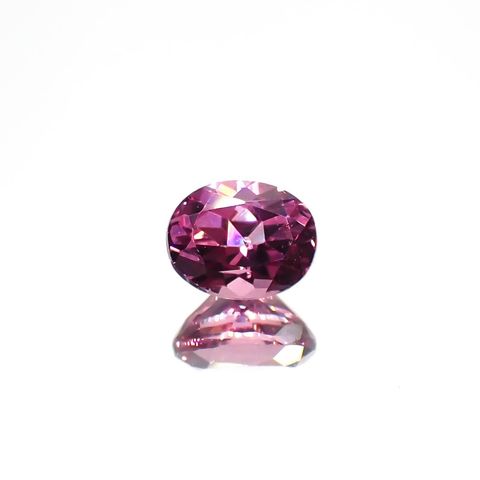 カラーシフトマラヤガーネット(宝石名ガーネット)タンザニア産 0.85ct 識別済[230120274]5.9x4.7mm前後