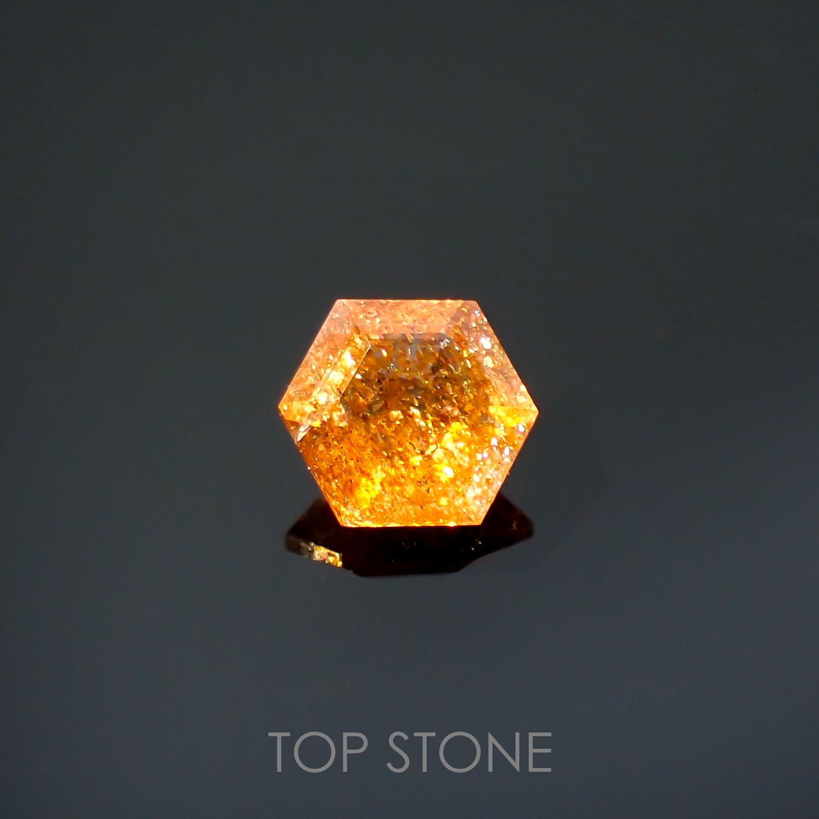 ◇ヘキサゴンカット◇イリュージョンサンストーン インド産 0.41ct[220115485]4.8x4.8mm前後