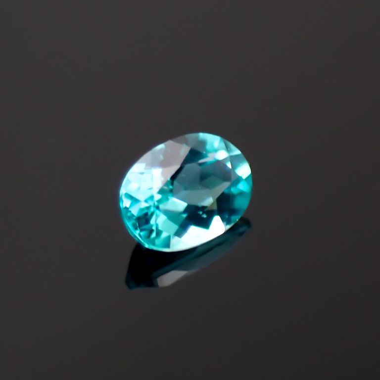 パライバトルマリン(宝石名トルマリン/別名パライバ・トルマリン)ブラジル産 0.068ct 識別済[221018776]3x2.2mm前後