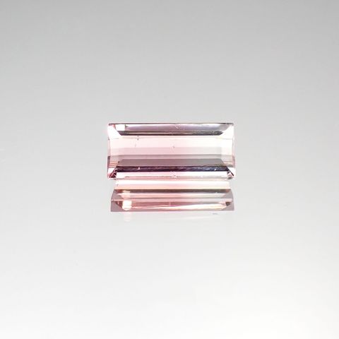 バイカラートルマリン(宝石名バイカラー・トルマリン)ブラジル産 1.13ct 識別済[230622372]9x4.1mm前後