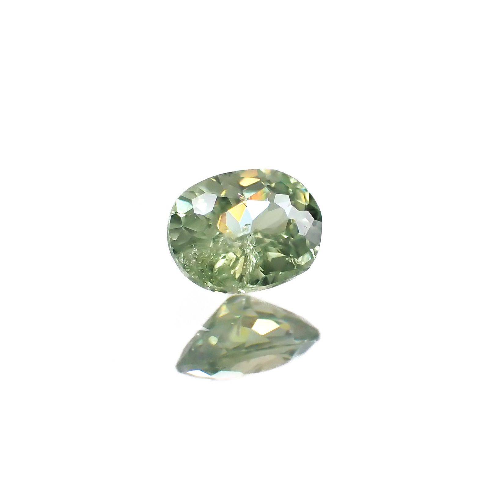 デマントイドガーネット ナミビア産 0.29ct[220917673]4.5x3.5mm前後