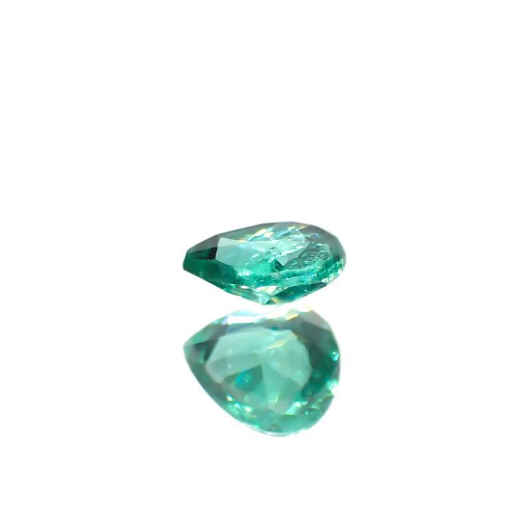 パライバトルマリン(宝石名トルマリン/別名パライバ・トルマリン)ブラジル・キントス鉱山産 0.377ct ソ付(宝貴協)[221018727]4.9x4.9mm前後