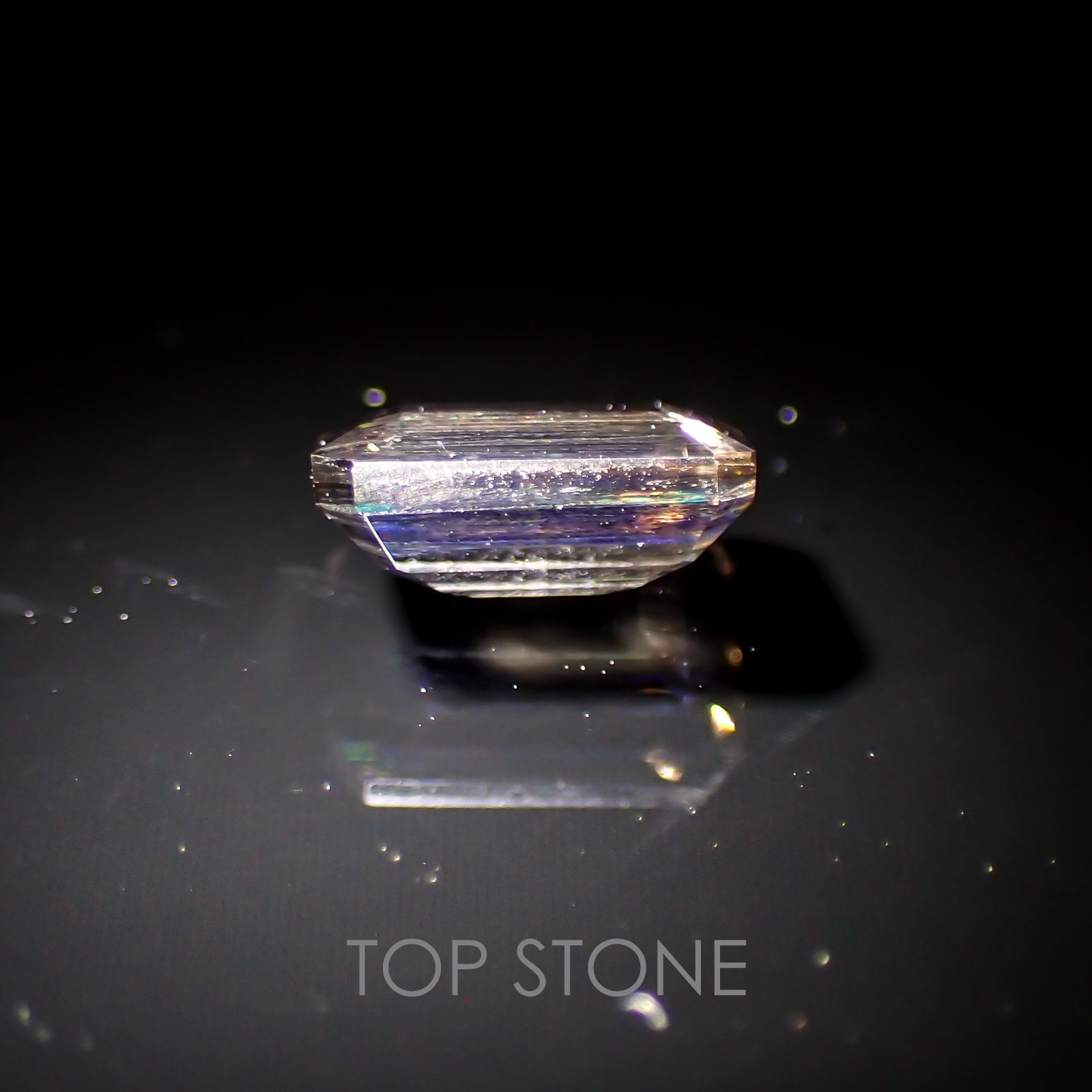 レインボースキャポライト ブラジル産 ルース 0.89ct[210310343]7×5mm前後